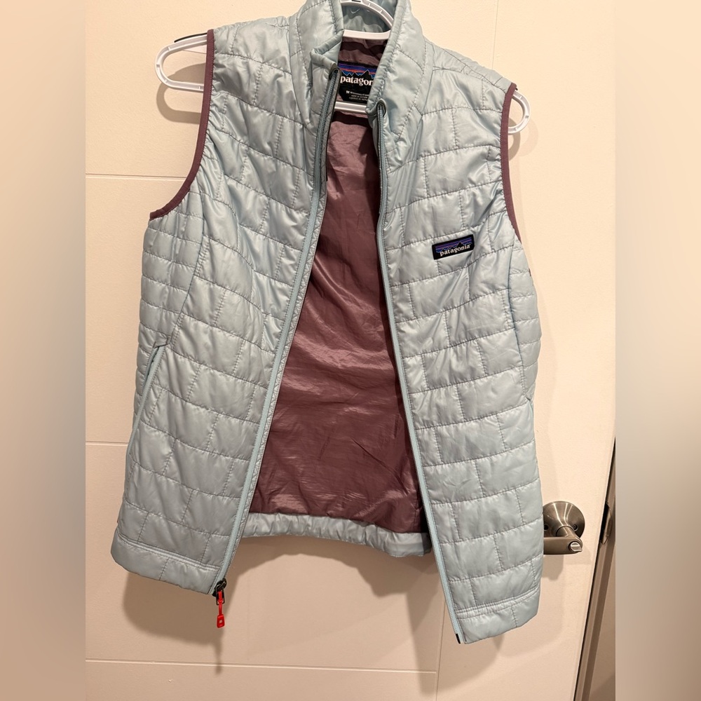 Patagonia Light Gray Quilted Vest